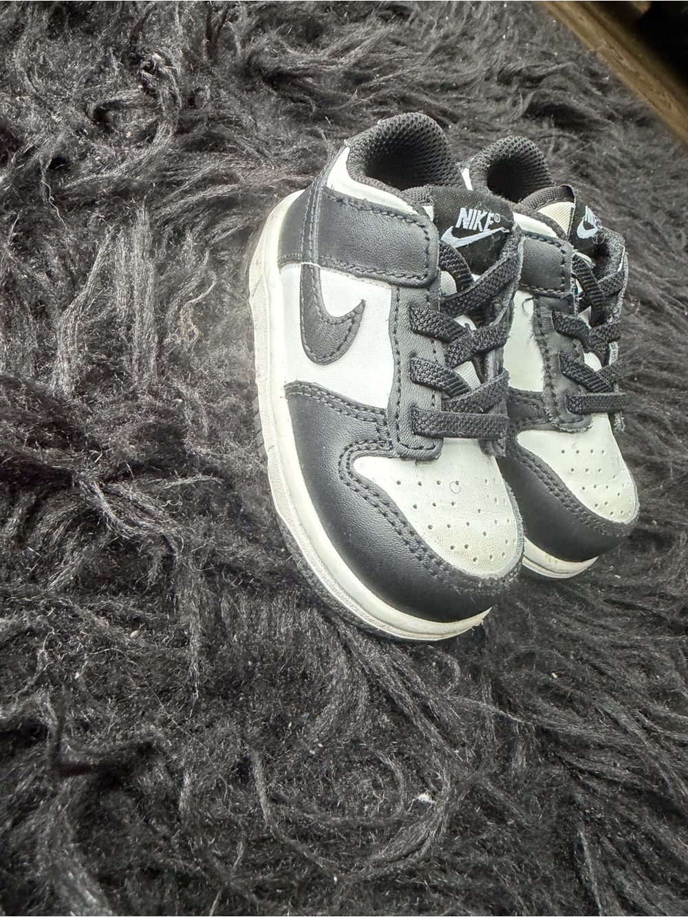 Nike Kids Black and White Low-Top Sneakers